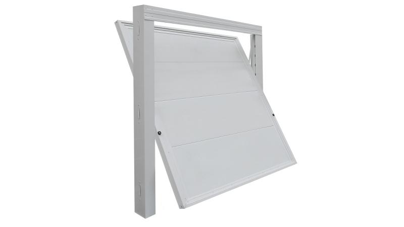 Porta basculante coibentata